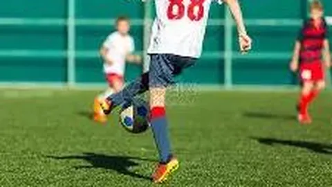 瓦妮莎为科比与吉安娜纹身，铭记珍贵手迹